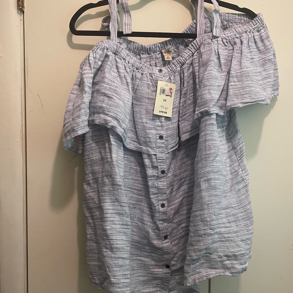 Lucky Brand 2x Ruffle off the shoulder short sleeve blouse